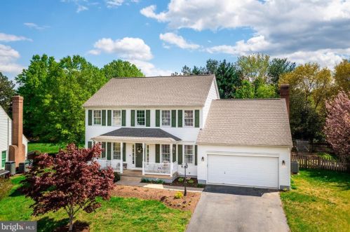 6118 Danford St, Fredericksburg, VA 22407-8383