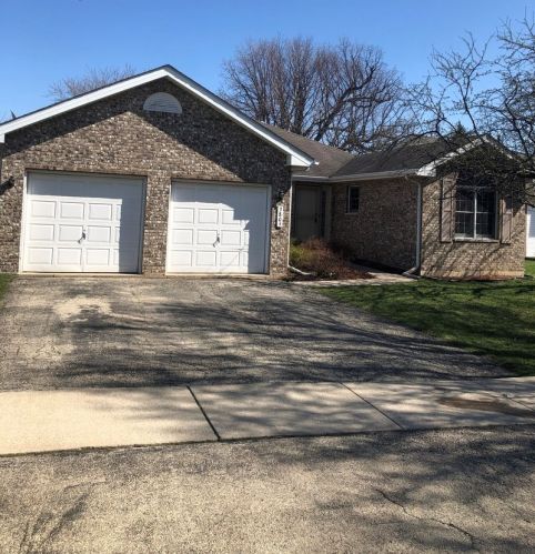 3805 Hennepin Dr, Joliet, IL 60431-9236
