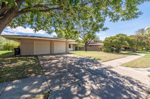 4313 Bonnie Dr, Fort Worth TX  76116-1441 exterior