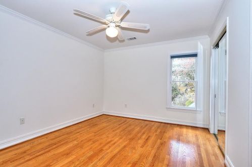 4086 Haverhill Dr, Atlanta GA  30342-3818 exterior