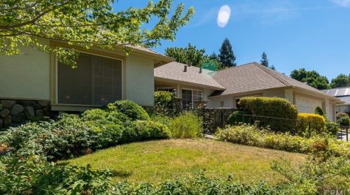 1 Stoney Point Way, Chico, CA 95928-3964