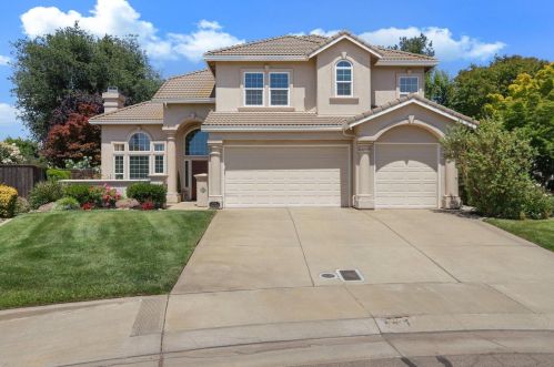 2911 Heritage Oak Way, Lodi, CA 95242-2057