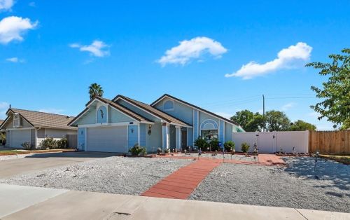 5366 Appleton St, Riverside, CA 92504-1209
