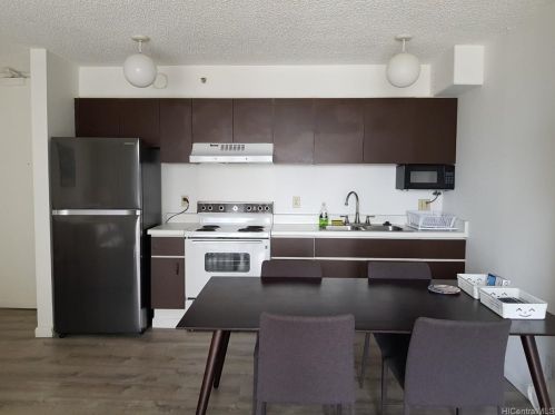 201 Ohua Ave, Honolulu HI 96815-3653 exterior