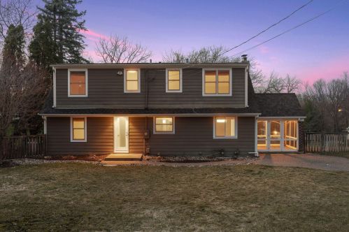 5217 Hollywood Rd, Minneapolis MN  55436-1422 exterior