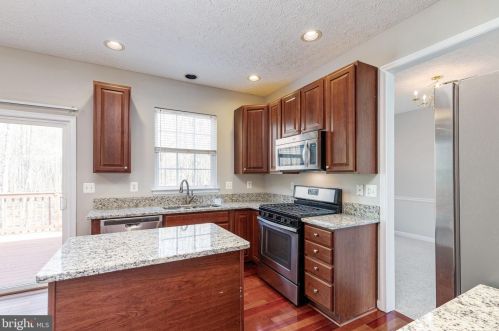 579 Windsong Dr, Aberdeen MD  21001-1809 exterior