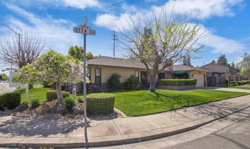 142 Otta Dr, Lodi, CA 95240-7619
