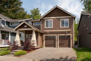 8053 179th Pl, Bothell, WA 98028-3709