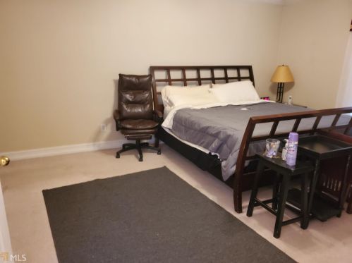 5 Arbor Cove Dr, Stockbridge GA  30281-6440 exterior