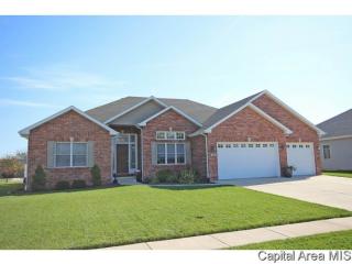 226 Buffett Dr, Springfield, IL 62711-6392