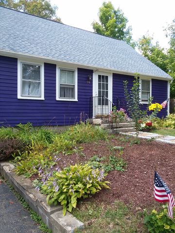 74 Leavitt Ave, Portsmouth, NH 03801-5309