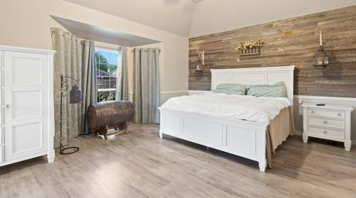 5845 Fathom Dr, Fort Worth TX  76135-7014 exterior