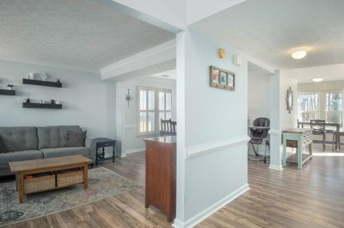 1169 Rockmart Cir, Kennesaw, GA 30144-5187