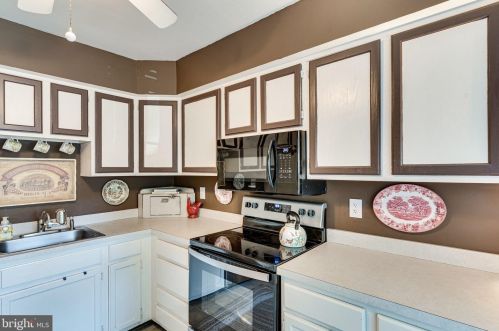 10836 Douglas Ave, Silver Spring MD 20902-5007 exterior