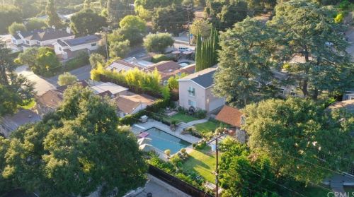 2360 Shields St, Glendale CA  91214-1541 exterior