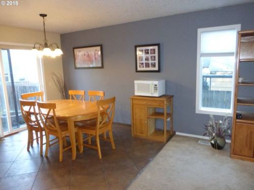 4823 175 Ave, Beaverton OR  97006-4198 exterior