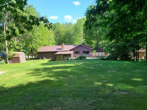 48 Ledgewood Rd, Unity, NH 03743-5722