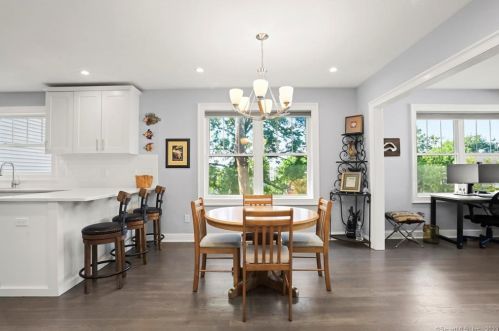 20 Lower Rocks Ln, Norwalk CT  06851-2002 exterior