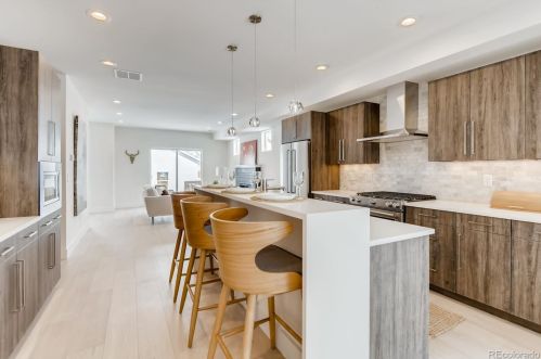 2301 Sherman St, Denver, CO 80210-5004