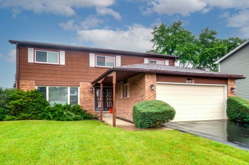 402 Jefferson Ct, Wheeling, IL 60090-5917