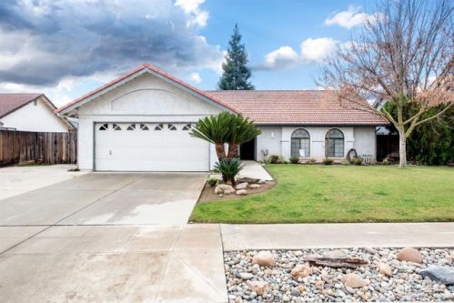 1486 Birch Ave, Clovis, CA 93611-7334