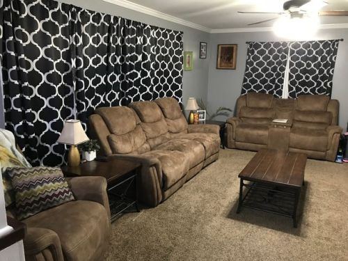 2 G St, Herington, KS 67449-2418