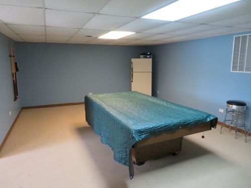 1423 Woodbridge Rd, Joliet IL  60436-1379 exterior
