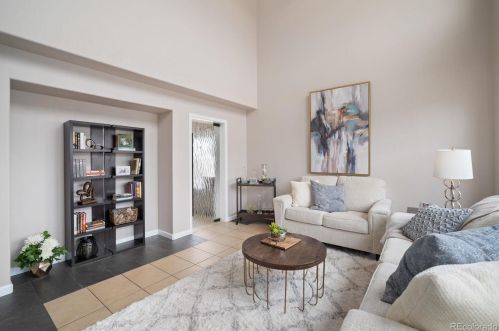 4043 Jebel Way, Aurora CO 80013-6009 exterior