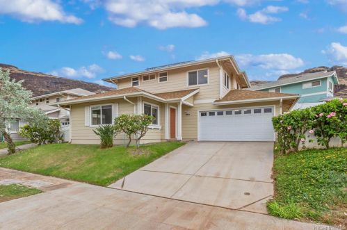 87-1021 Kaiamekala St, Nanakuli, HI 96792