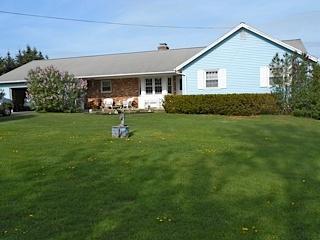 215 Middle Winchendon Rd, Rindge, NH 03461-5635
