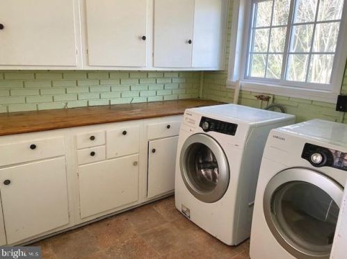 1901 Harford Rd, Fallston, MD 21047-2504