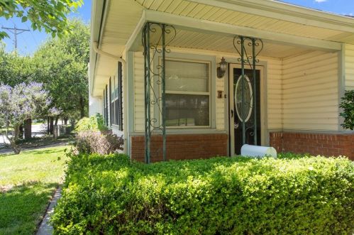 3020 Major St, Fort Worth TX  76112-7223 exterior