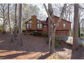 210 Farm Trak, Roswell, GA 30075-4217