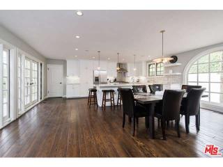 9033 Hollywood Hills Rd, Los Angeles CA  90046-1416 exterior