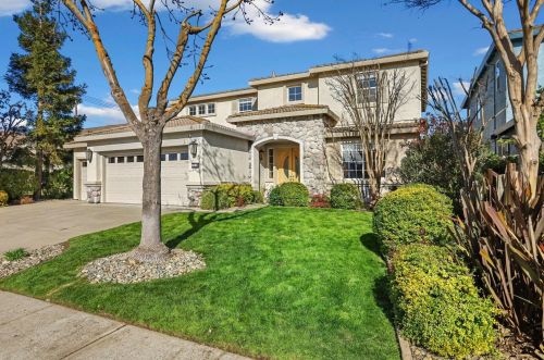 4324 Blake Ct, Modesto, CA 95356-8924