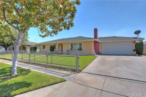 761 Carter St, Rialto, CA 92376-6811