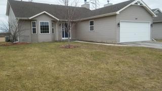 1422 Spring Oaks Dr, Joliet, IL 60431-5339