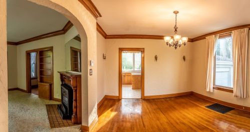 125 Grant St, Crown Point IN  46307-4011 exterior