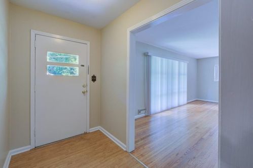 1112 Franklin Cir, Atlanta GA  30324-4606 exterior