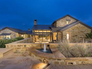 5221 Musket Cv, Austin, TX 78738-6038