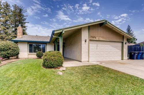 7104 Baugh Ct, Citrus Heights, CA 95610-4038