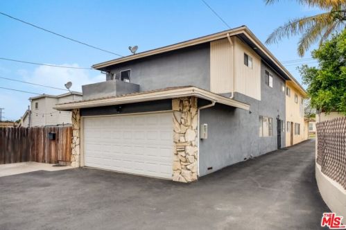 318 Plymouth St, Inglewood, CA 90302-2416