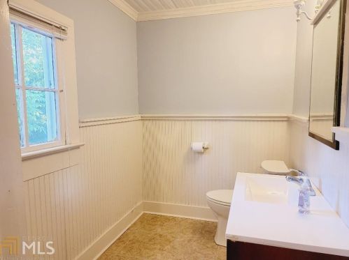 1004 Green St, Conyers GA  30012-5406 exterior