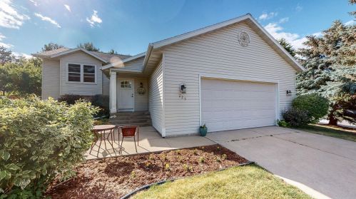 229 9th St, Byron, MN 55920-1438