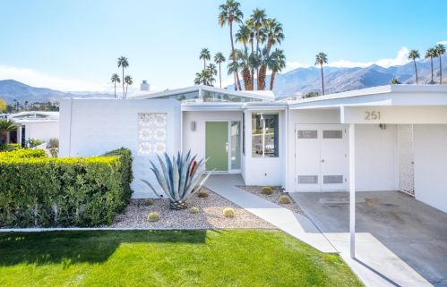 251 Toro Cir, Palm Springs, CA 92264-9317
