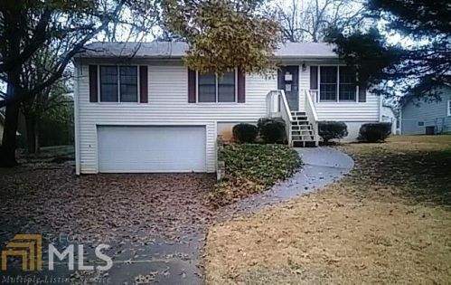 6062 Chaseland Dr, Rex, GA 30273-1220