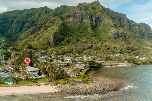 51-521 Kamehameha Hwy, Kaaawa, HI 96730