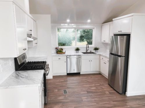 399 Mill Pond Dr, San Jose, CA 95125-1430