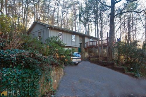439 Leaning Chimney Dr, Clayton, GA 30525-7019