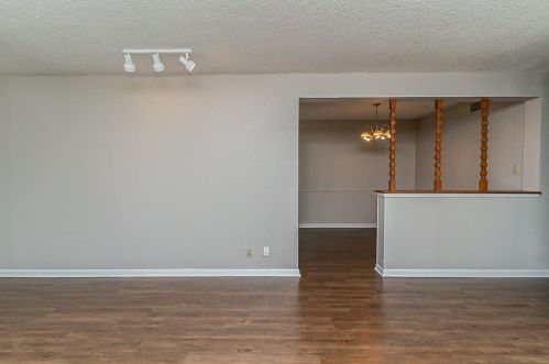 5441 Mcconnell Dr, Fort Worth TX  76134-1005 exterior